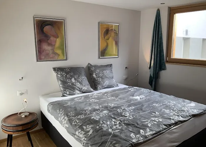 شقة Chasa Siringia Eg سامنون